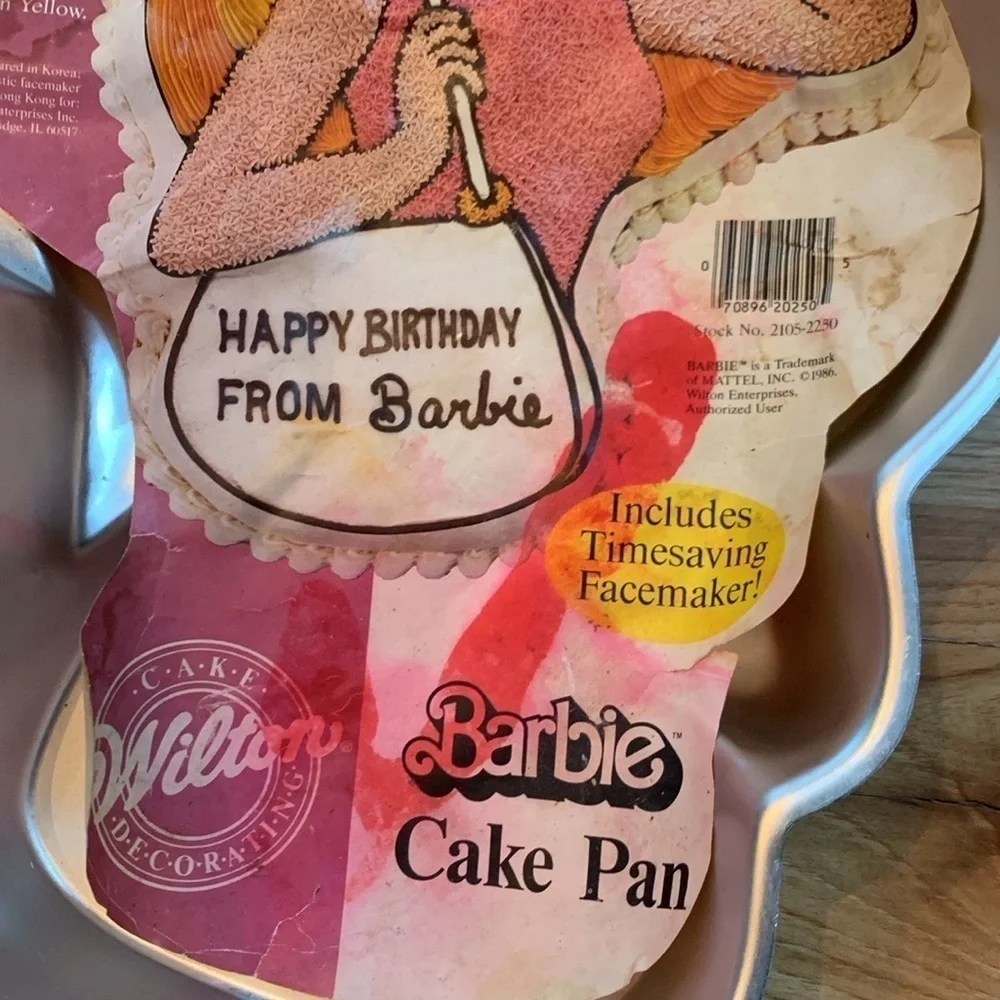 Vintage Barbie metal cake pan by Wilton 1986 Made in Korea